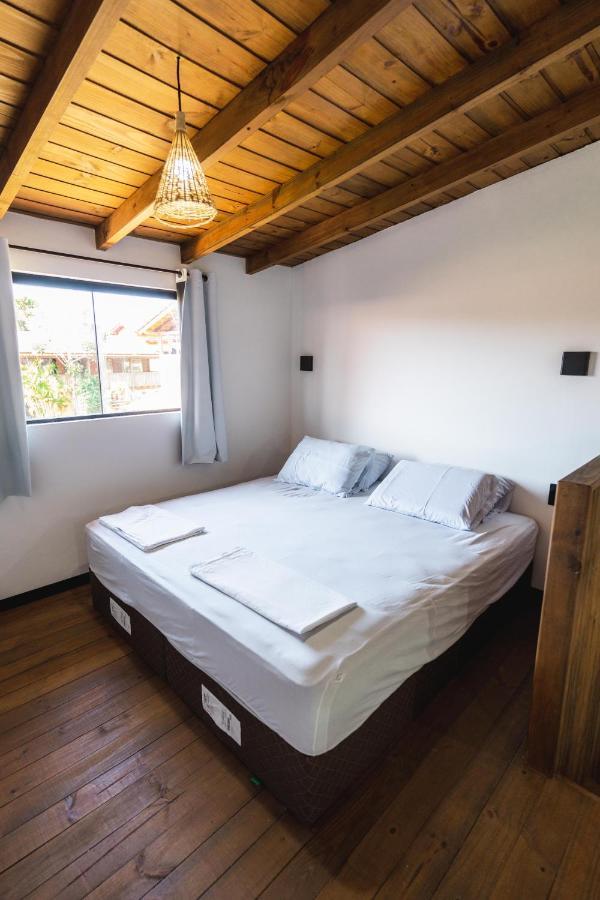 אימביטובה Mentawai Lofts Praia Do Rosa מראה חיצוני תמונה