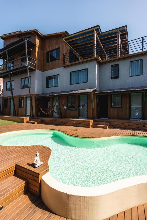 אימביטובה Mentawai Lofts Praia Do Rosa מראה חיצוני תמונה